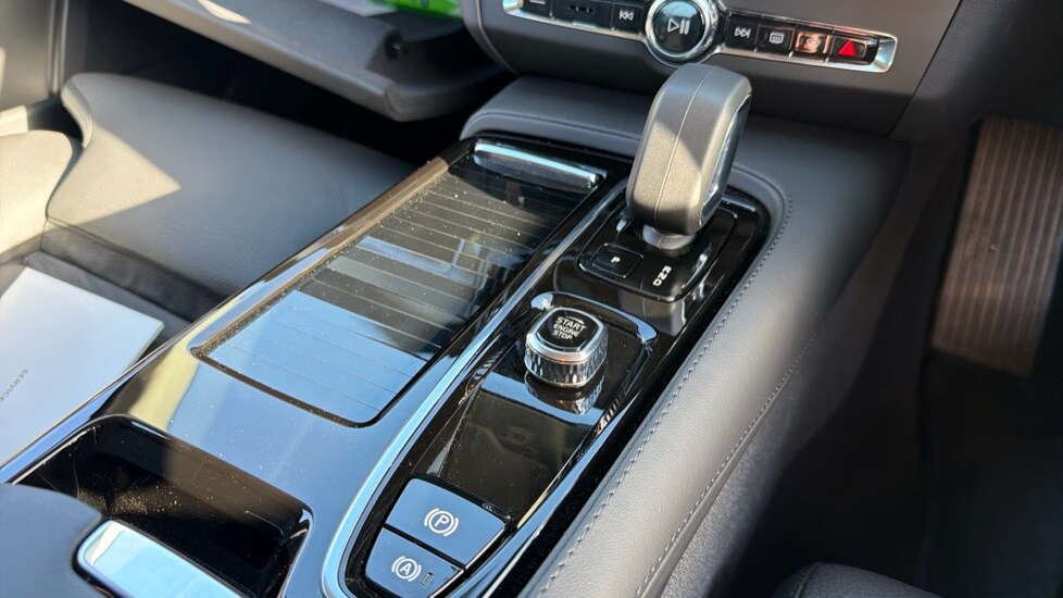 Used Volvo V90 2025 for sale - 78220901: Photo 21