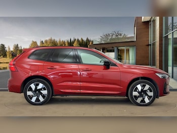 Used Volvo XC60 2025 for sale - 77417432: Photo