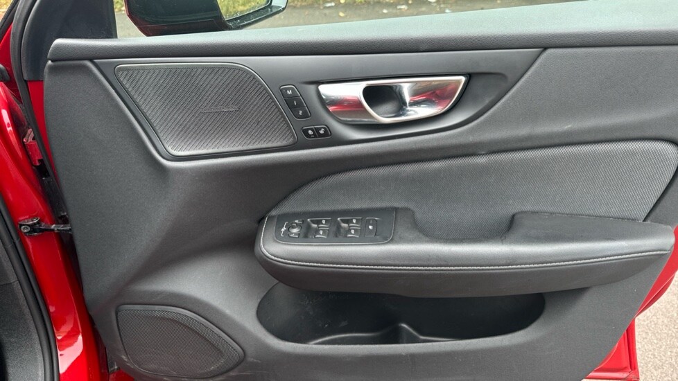 Used Volvo S60 2020 for sale - 77916016: Photo 15