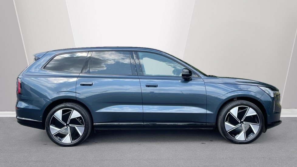 Used Volvo EX90 2025 for sale - 78209757: Photo 3