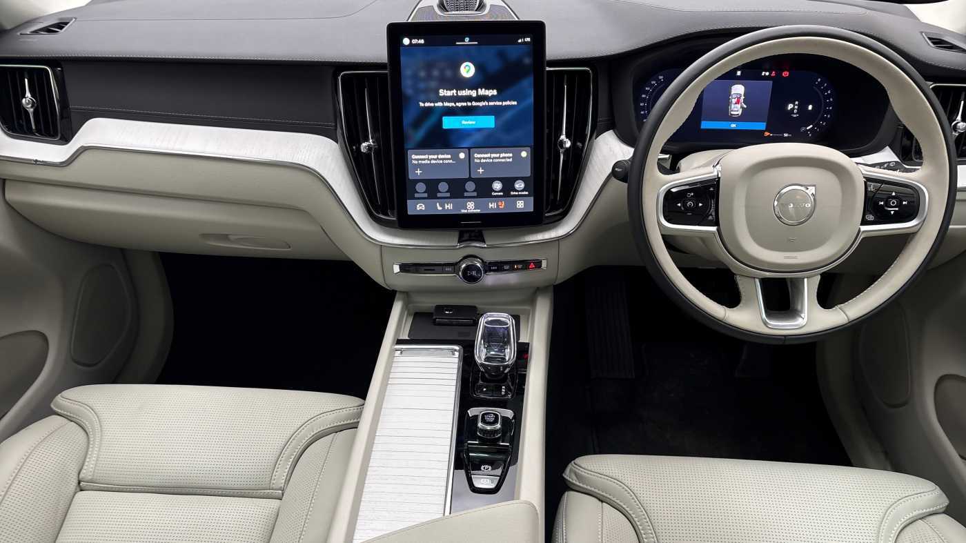 Used Volvo XC60 2025 for sale - 77901507: Photo 10