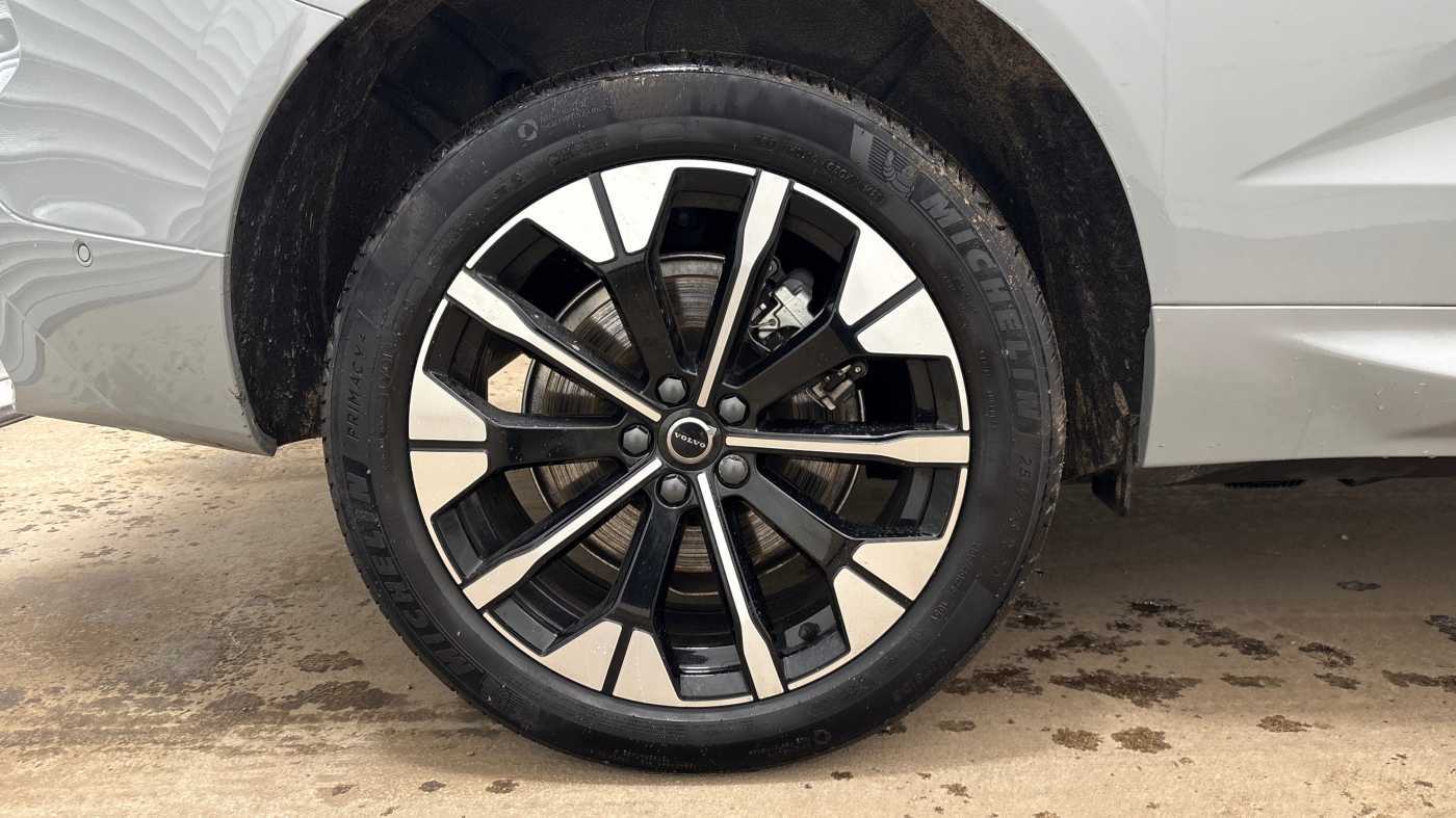 Used Volvo XC60 2025 for sale - 77901507: Photo 16