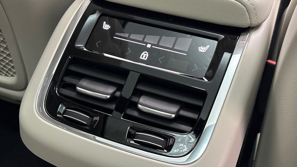 Used Volvo XC60 2025 for sale - 77901507: Photo 17