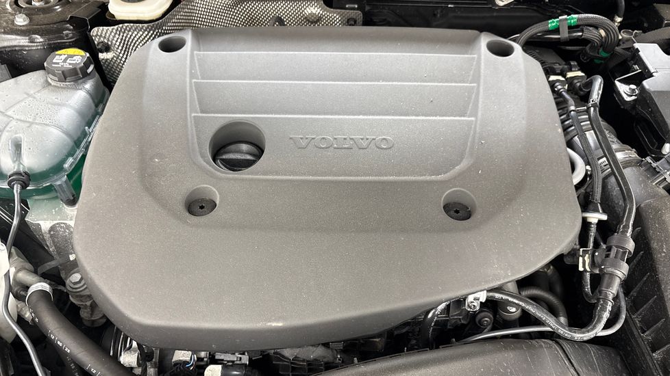 Used Volvo XC40 2025 for sale - 77770866: Photo 14