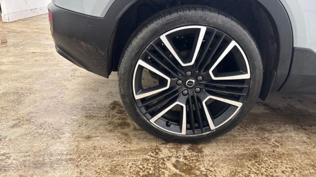 Used Volvo XC40 2025 for sale - 78139704: Photo 4