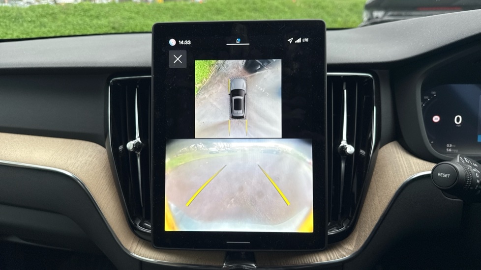 Used Volvo XC60 2025 for sale - 77803351: Photo 16