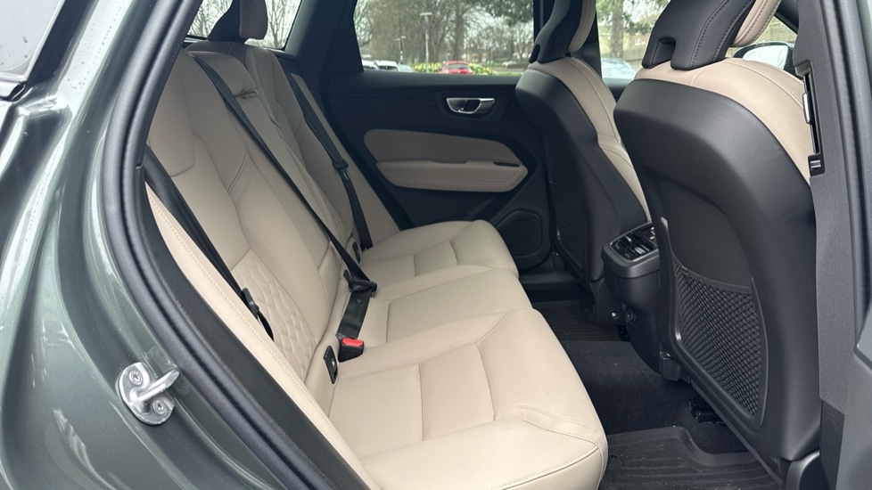 Used Volvo XC60 2025 for sale - 77803351: Photo 8