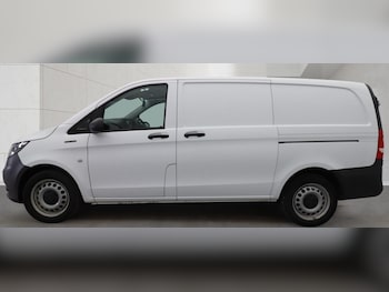 Used Mercedes-Benz Vito 2023 for sale - 79099350: Photo
