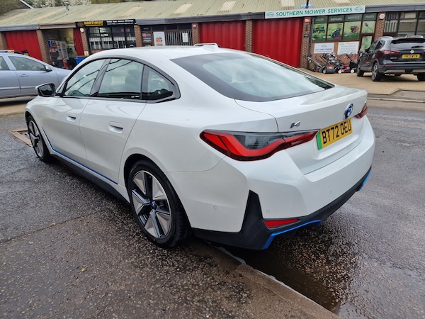 Used BMW i4 2022 for sale - 74950562: Photo 3