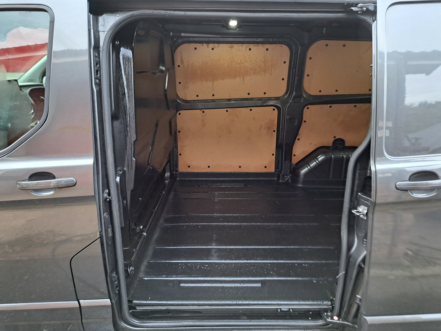 Used Ford Transit Custom 2018 for sale - 76198119: Photo 10