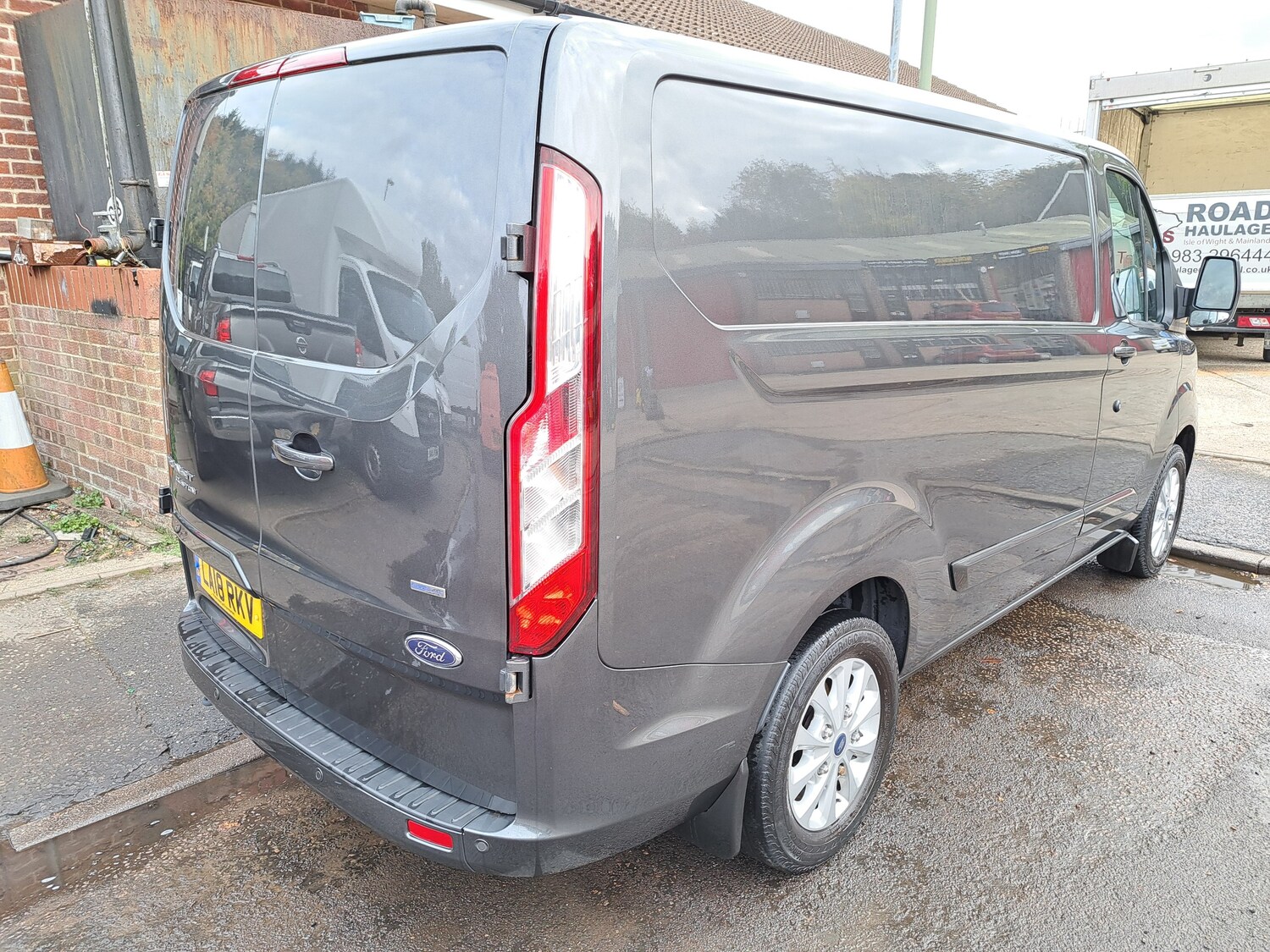 Used Ford Transit Custom 2018 for sale - 76198119: Photo 7