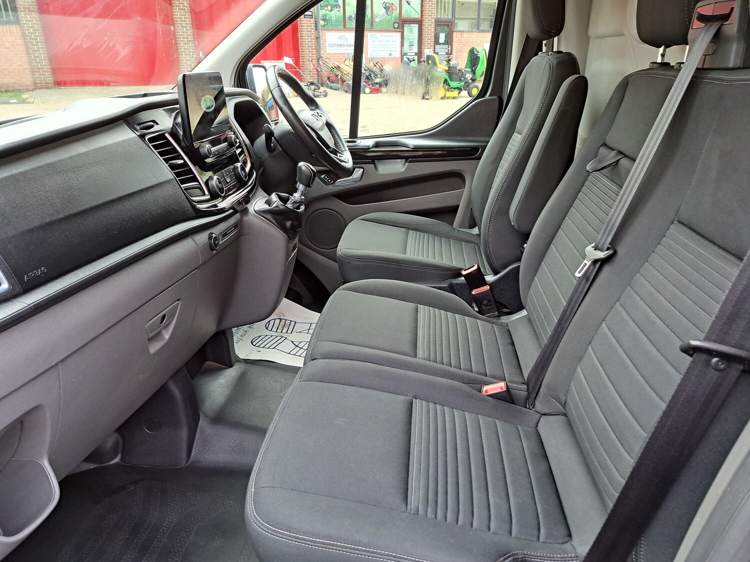 Used Ford Transit Custom 2018 for sale - 76198119: Photo 9