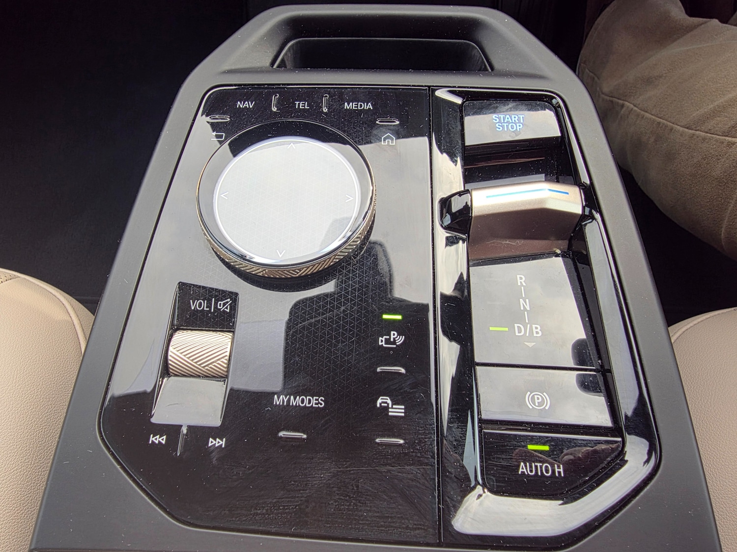 Used BMW iX 2022 for sale - 76077157: Photo 19