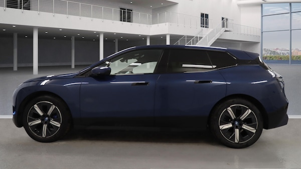 Used BMW iX 2022 for sale - 76077157: Photo 5