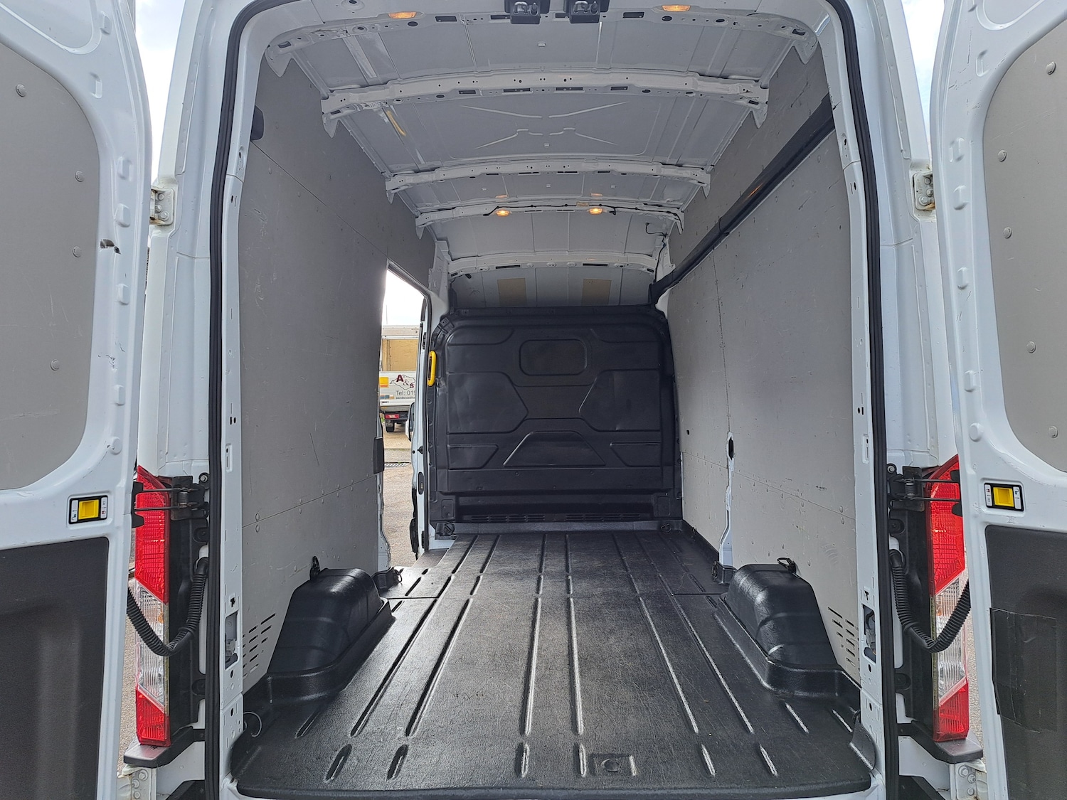 Used Ford Transit 2019 for sale - 77139269: Photo 12