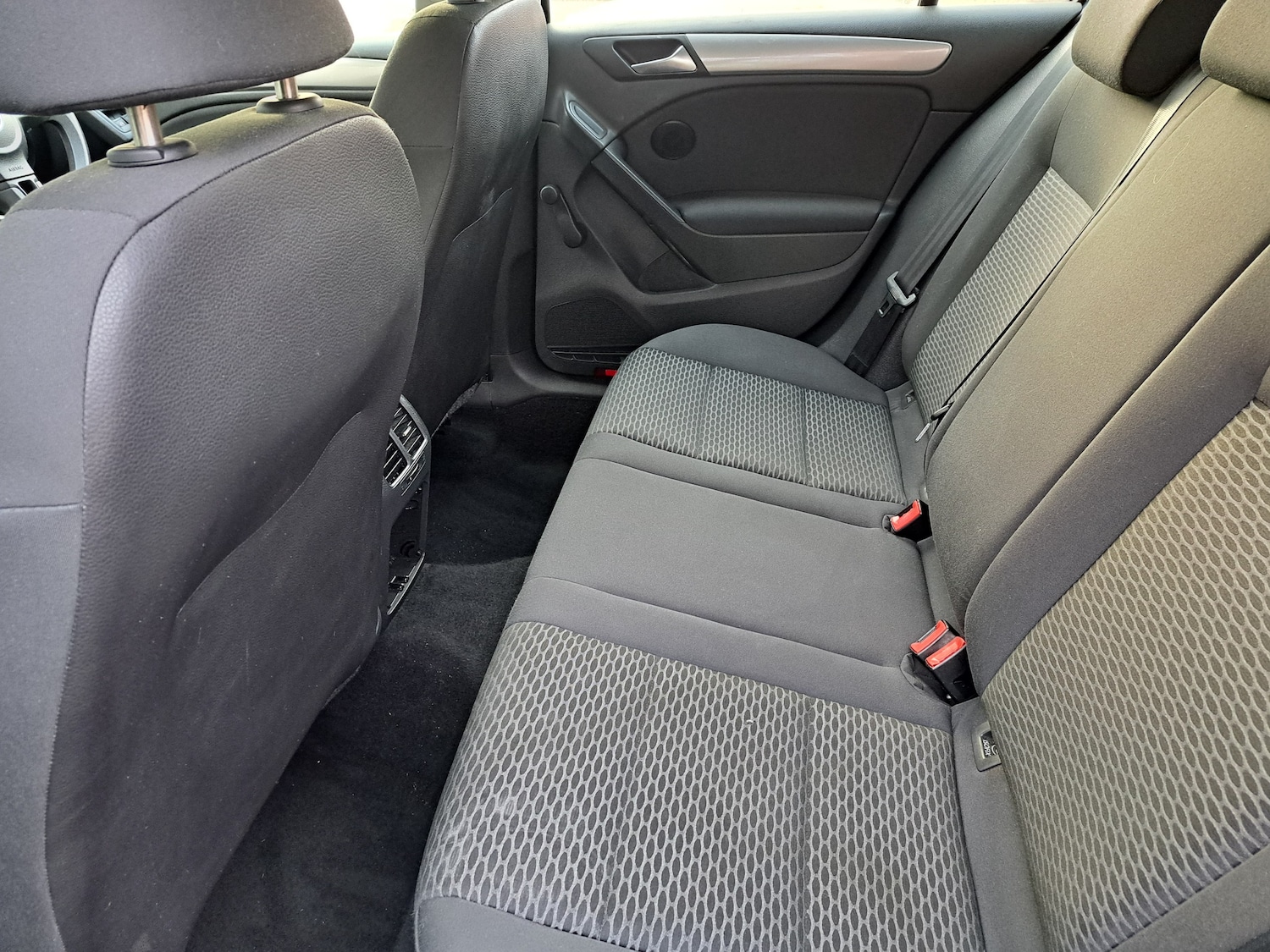 Used Volkswagen Golf 2009 for sale - 76369090: Photo 12