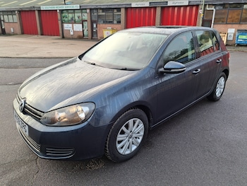 Used Volkswagen Golf 2009 for sale - 76369090: Photo
