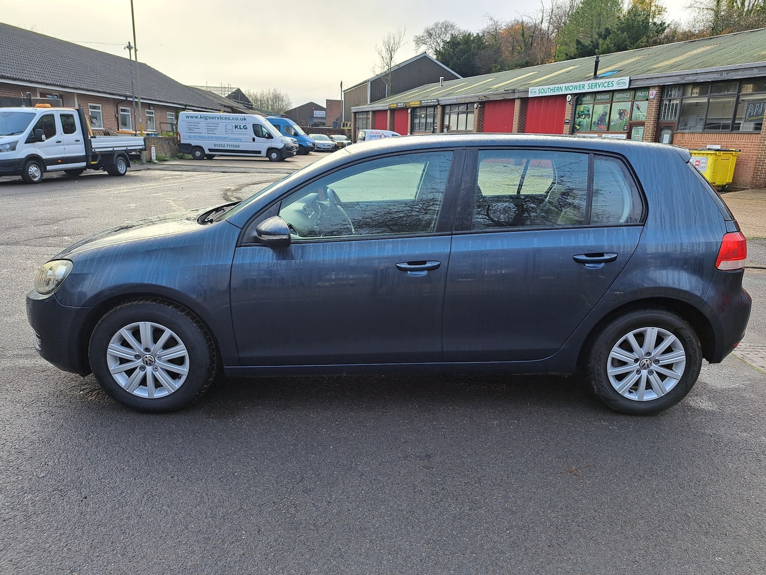 Used Volkswagen Golf 2009 for sale - 76369090: Photo 4
