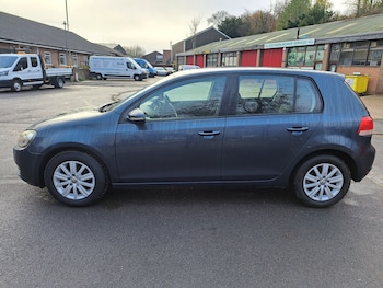 Used Volkswagen Golf 2009 for sale - 76369090: Photo