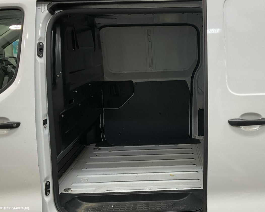 Used Vauxhall Vivaro for sale - 78210562: Photo 7