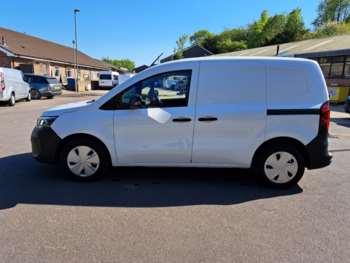 Used Nissan Other 2024 for sale - 74607997: Photo