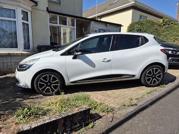 Used Renault Clio 2014 for sale - 79371641: Photo