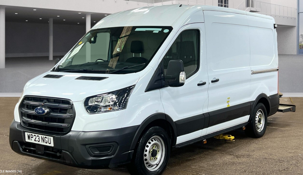 Used Ford Transit 2023 for sale - 77341075: Photo 2