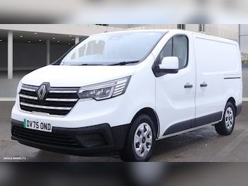 Renault Trafic feature image