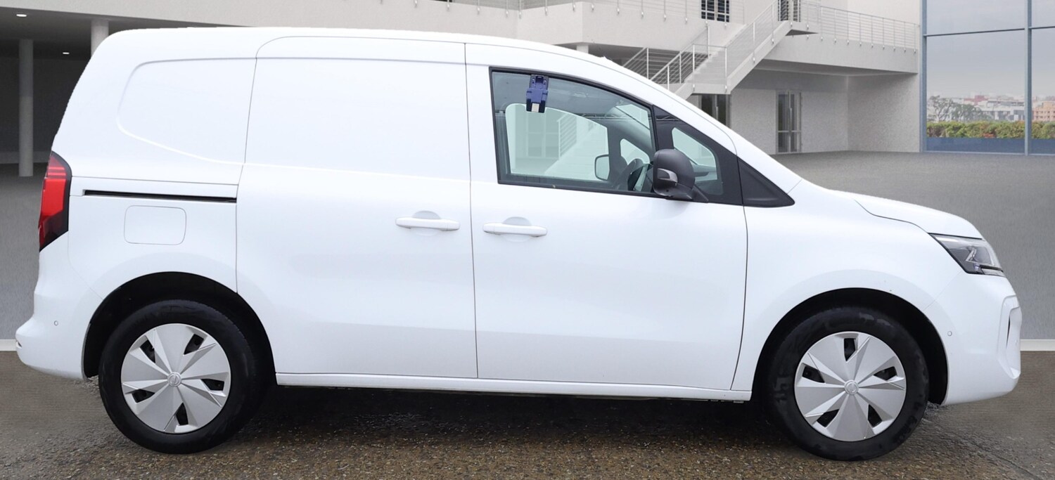 Used Nissan Other 2023 for sale - 76065022: Photo 4