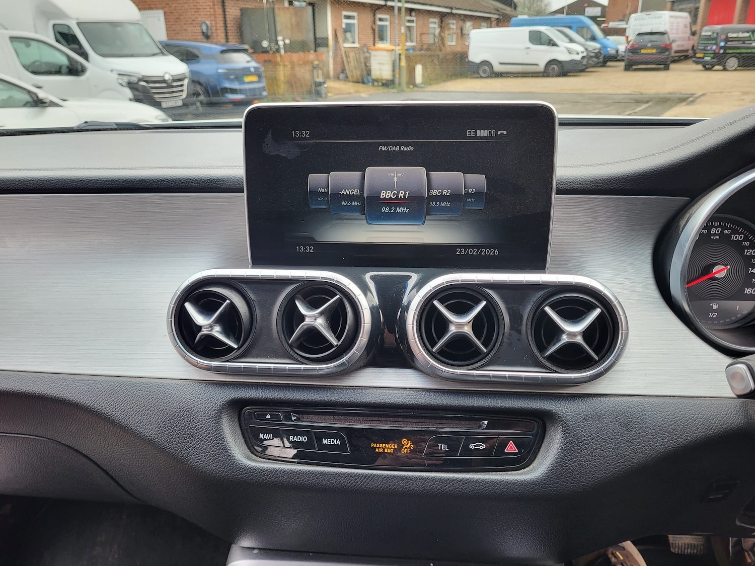 Used Mercedes-Benz X Class 2018 for sale - 77654118: Photo 12