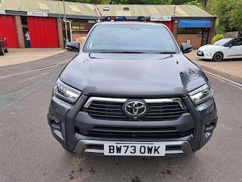 Used Toyota Hilux 2024 for sale - 75616501: Photo