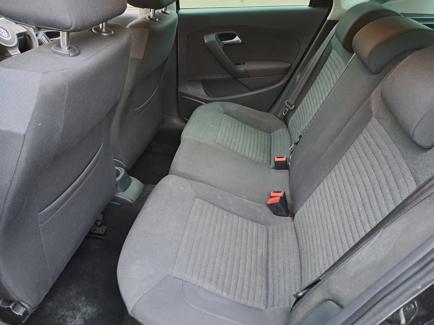 Used Volkswagen Polo 2011 for sale - 76909313: Photo 12