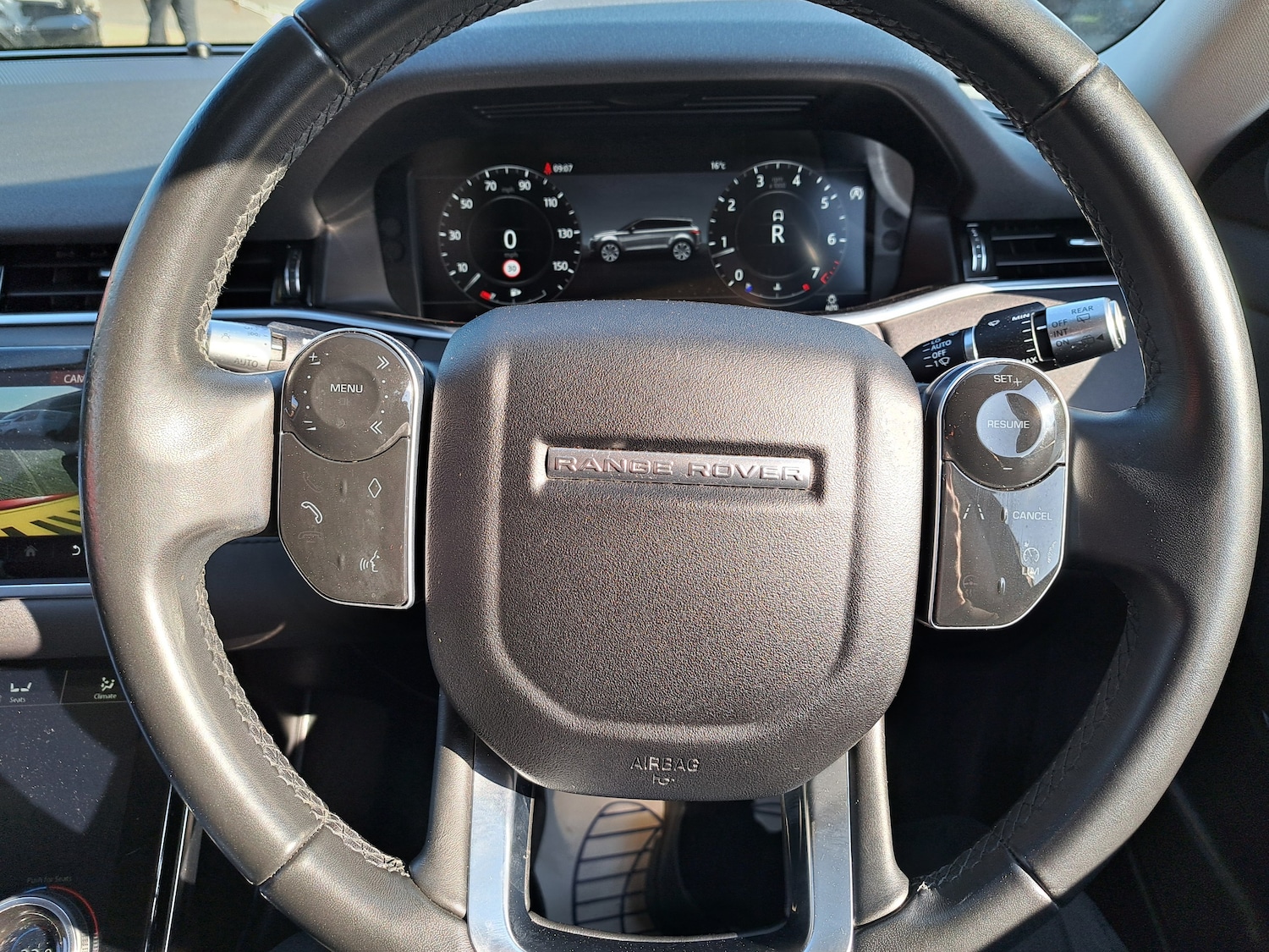 Used Land Rover Range Rover Evoque 2019 for sale - 77962390: Photo 18