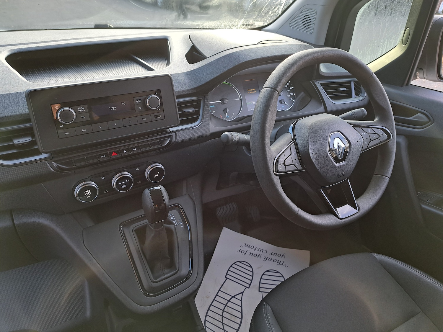 Used Renault Kangoo 2024 for sale - 76157877: Photo 11