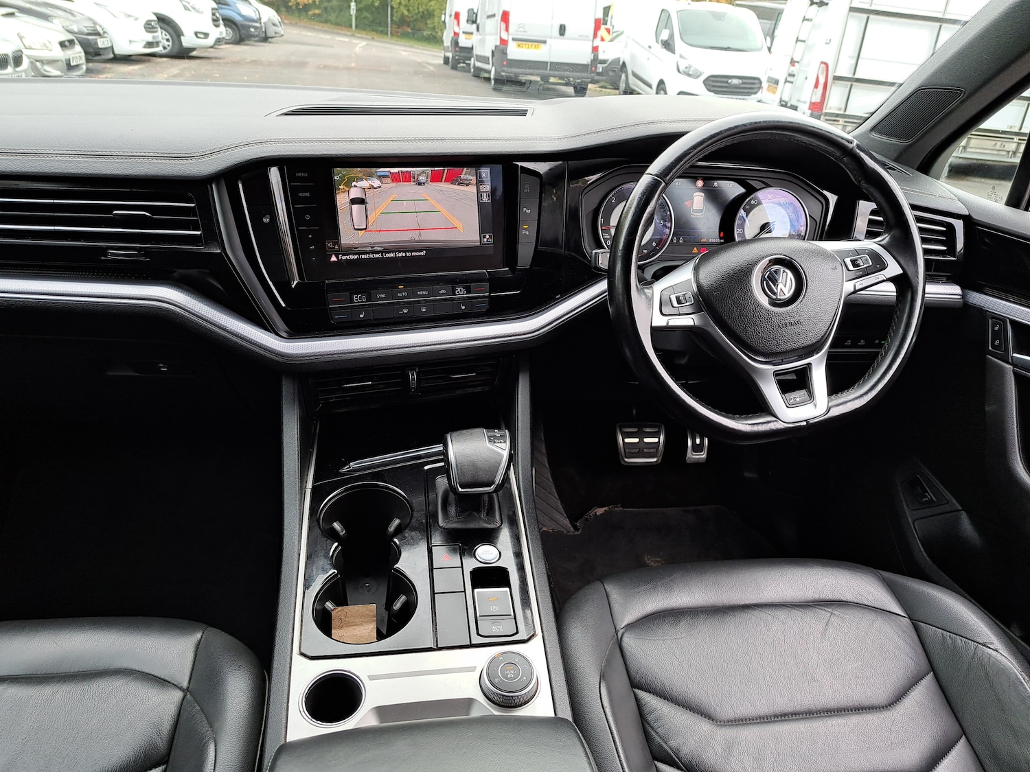 Used Volkswagen Touareg 2019 for sale - 76369045: Photo 14