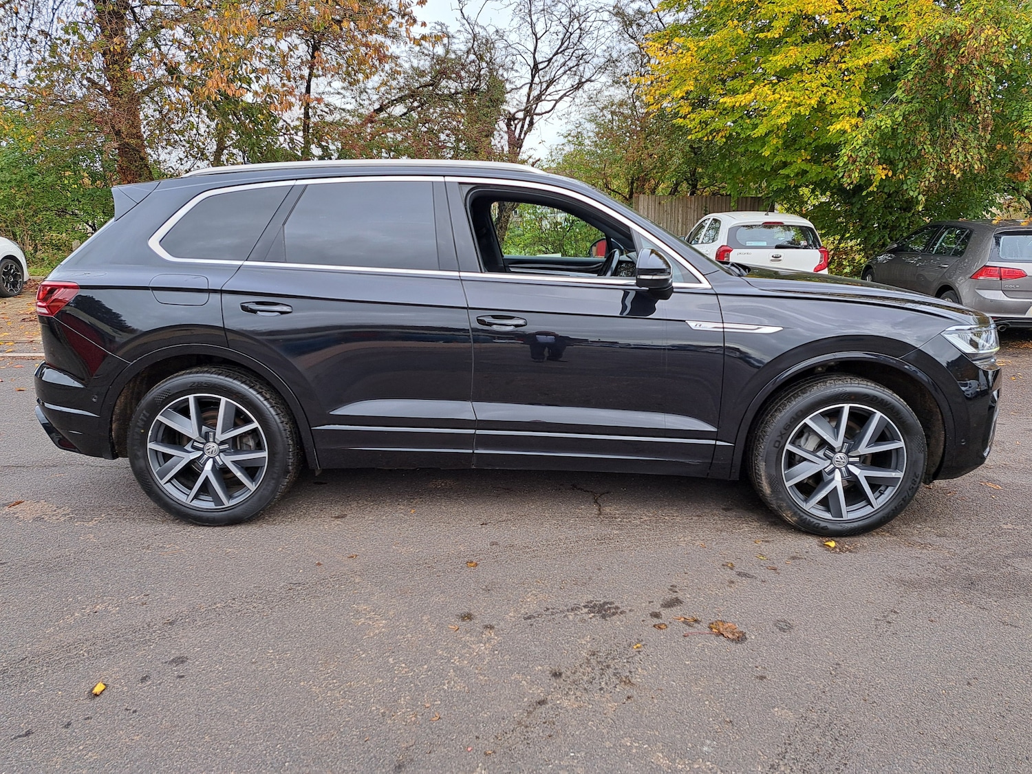 Used Volkswagen Touareg 2019 for sale - 76369045: Photo 5