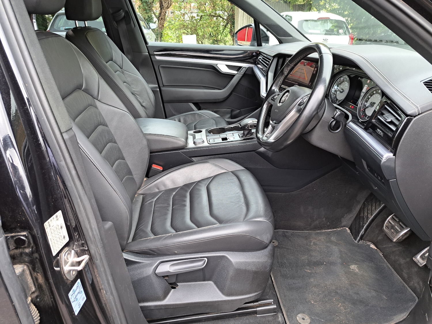 Used Volkswagen Touareg 2019 for sale - 76369045: Photo 9