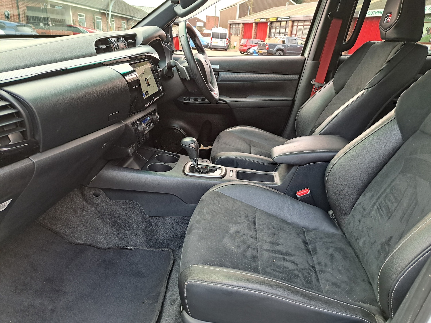 Used Toyota Hilux 2025 for sale - 77392282: Photo 10