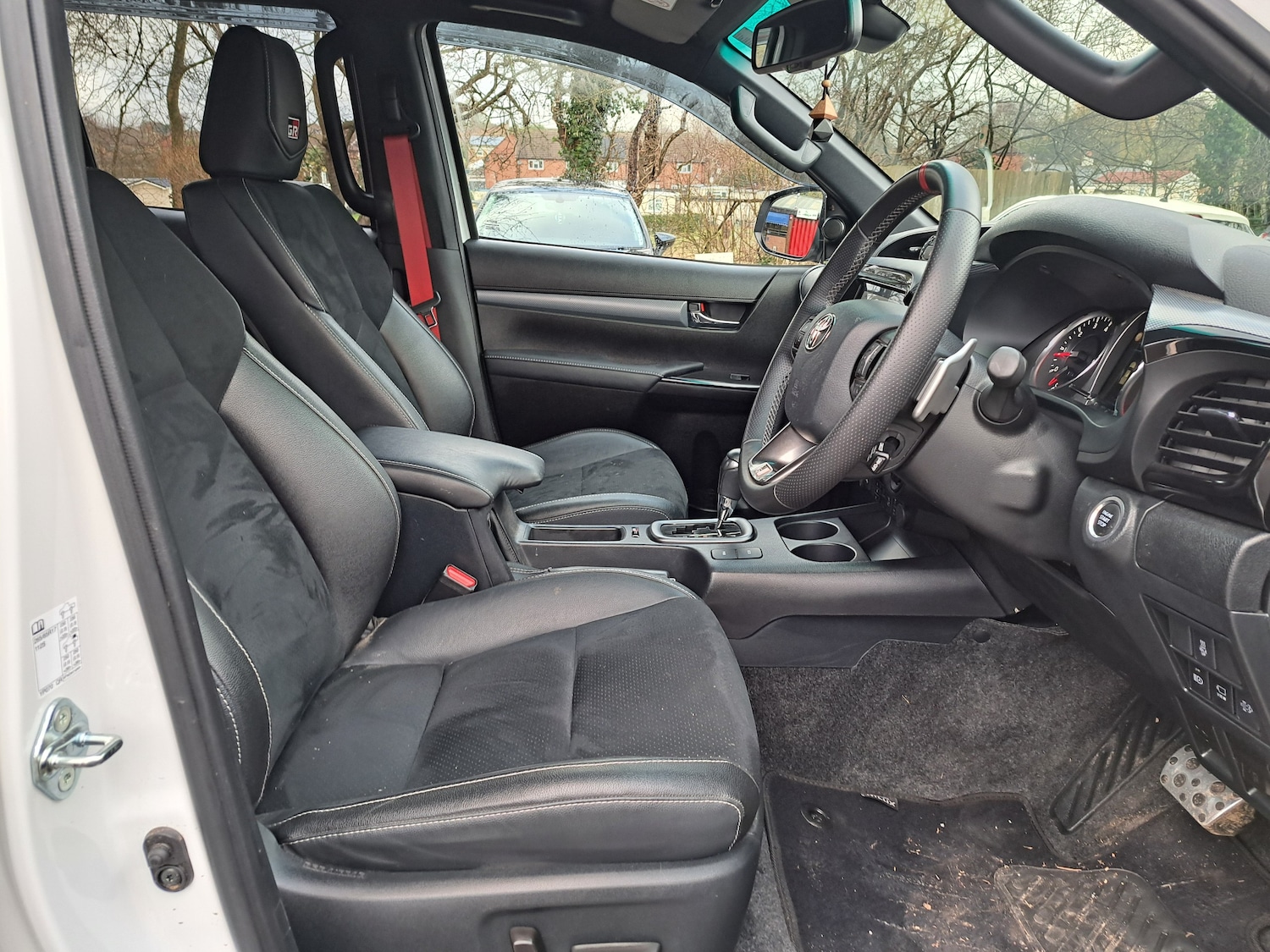 Used Toyota Hilux 2025 for sale - 77392282: Photo 9