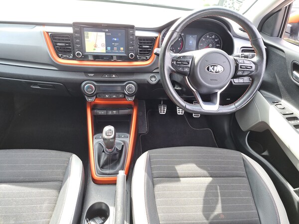 Used Kia Stonic 2018 for sale - 72079887: Photo 14