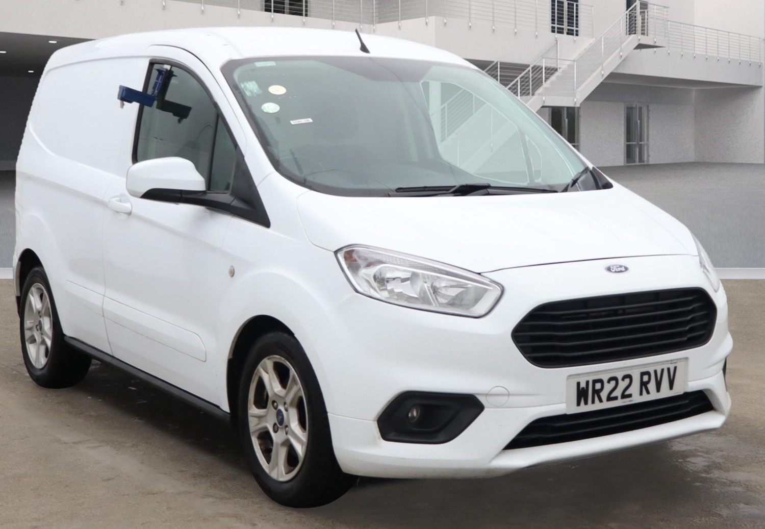 Used Ford Transit Courier 2022 for sale - 76364403: Photo 2