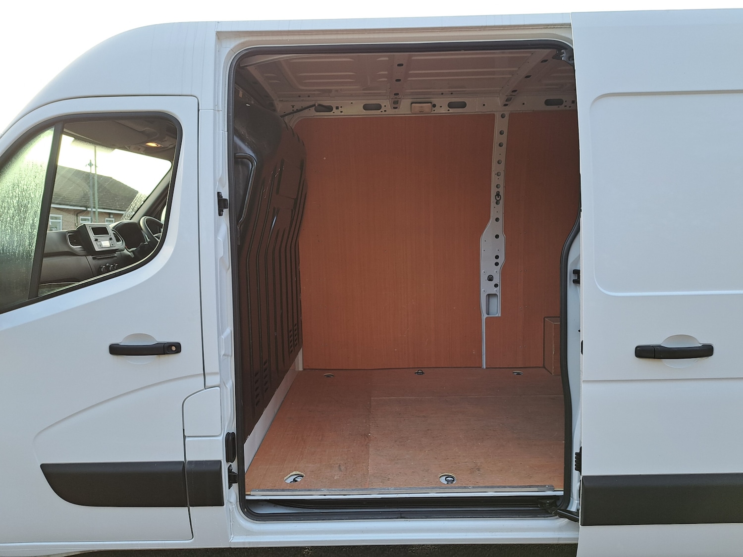 Used Nissan Interstar 2024 for sale - 76364380: Photo 11