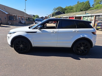 Used Land Rover Range Rover Evoque 2014 for sale - 79143240: Photo