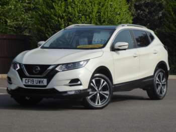 2019 - 1.7 dCi N-Connecta GLASS ROOF PACK 5-Door