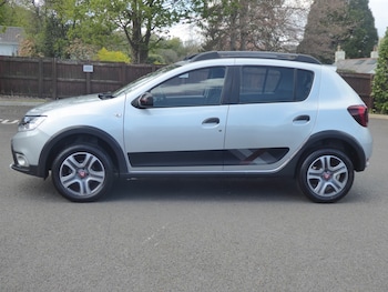 Used Dacia Sandero Stepway 2019 for sale - 78229094: Photo