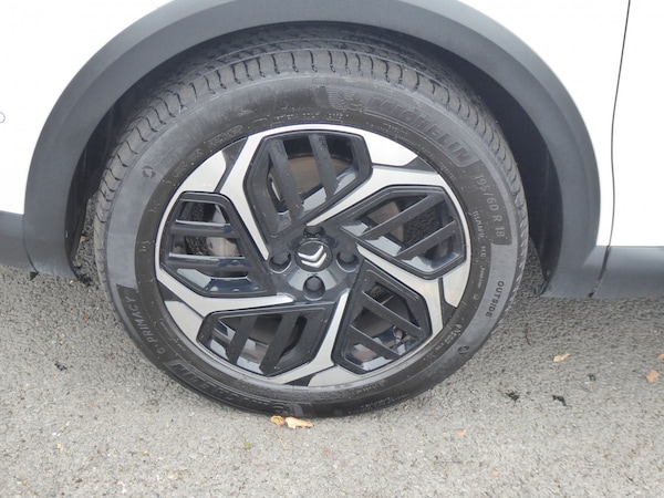 Used Citroen C4 2023 for sale - 76273348: Photo 15