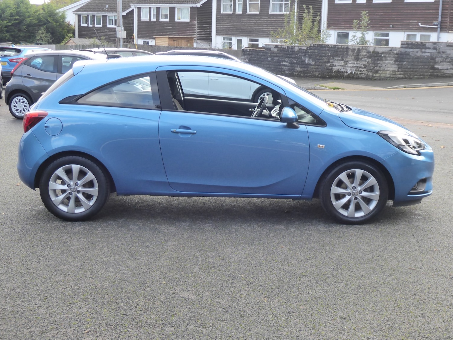 Used Vauxhall Corsa 2018 for sale - 76376918: Photo 6