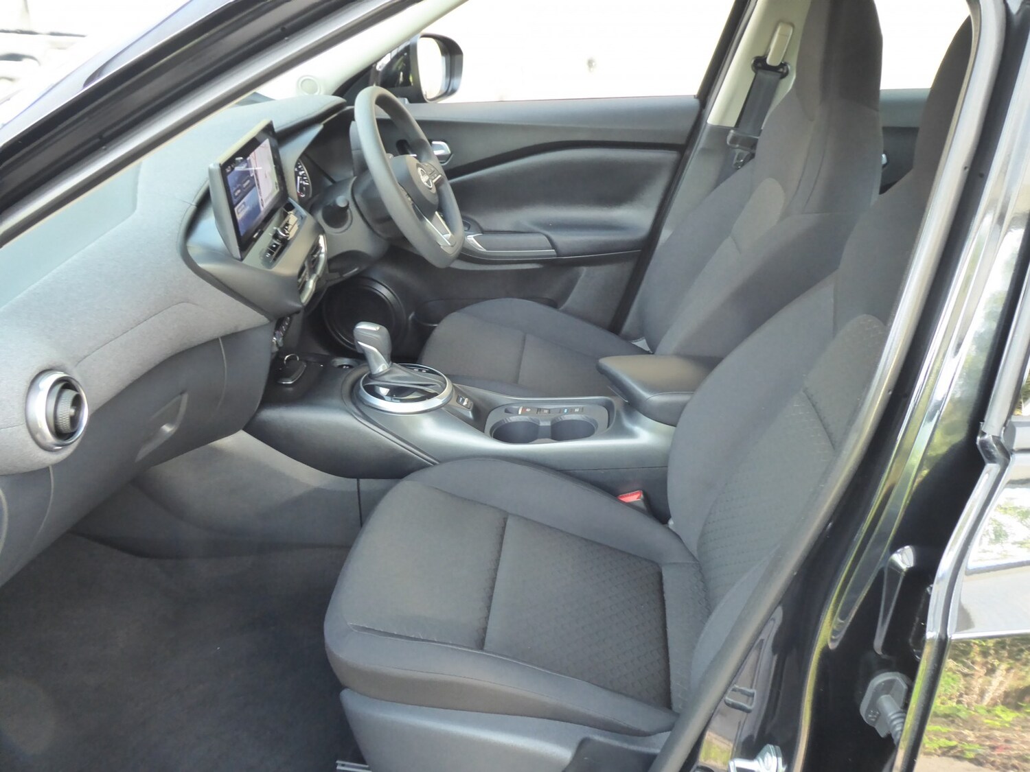 Used Nissan Juke 2024 for sale - 76382447: Photo 12