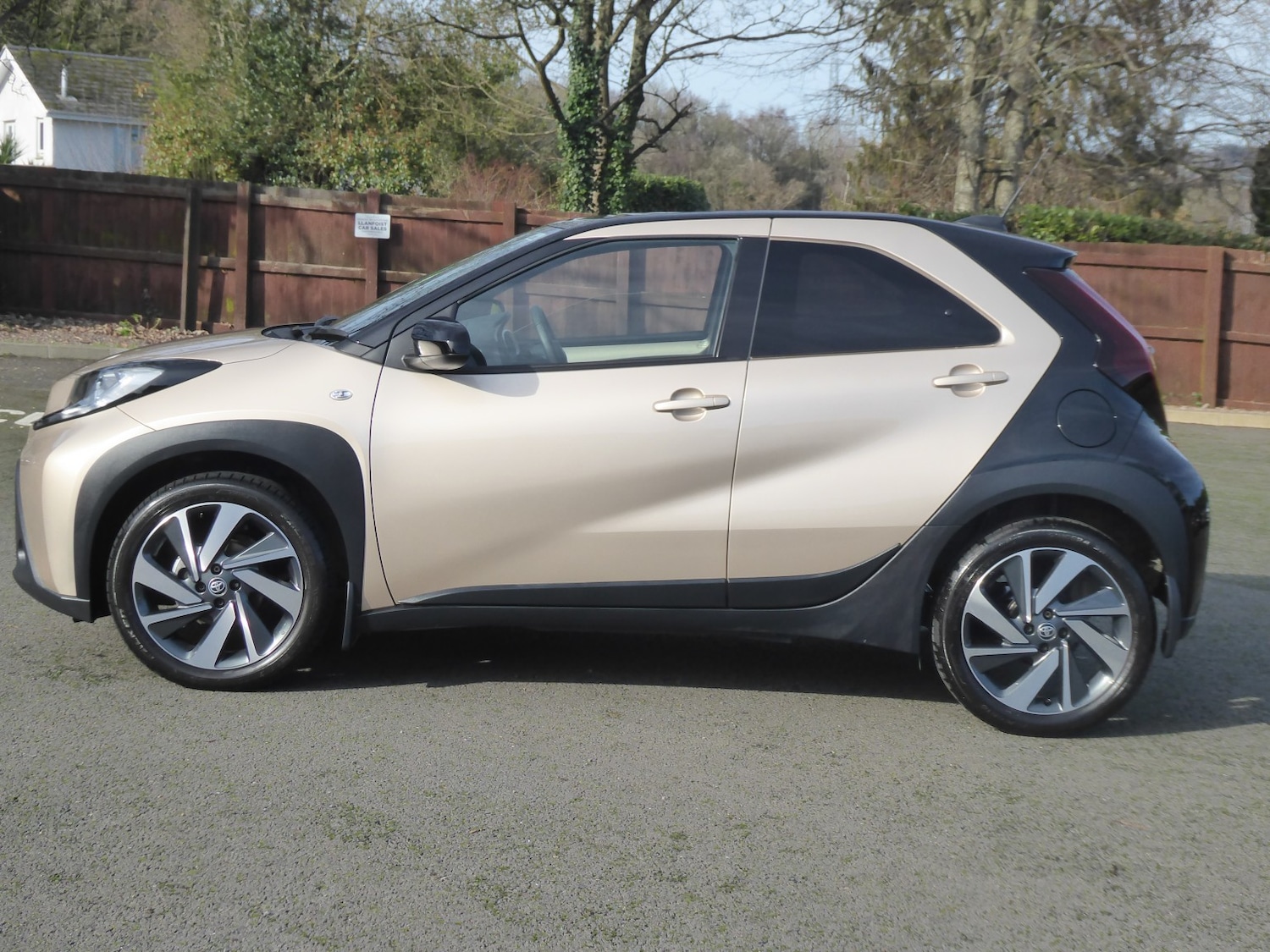 Used Toyota Aygo X 2023 for sale - 77558577: Photo 3