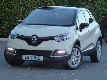Used Renault Captur 2017 for sale - 76211770: Photo